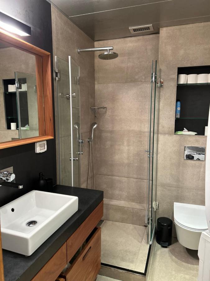 Beachfront Apartment Bat Yam Eksteriør bilde
