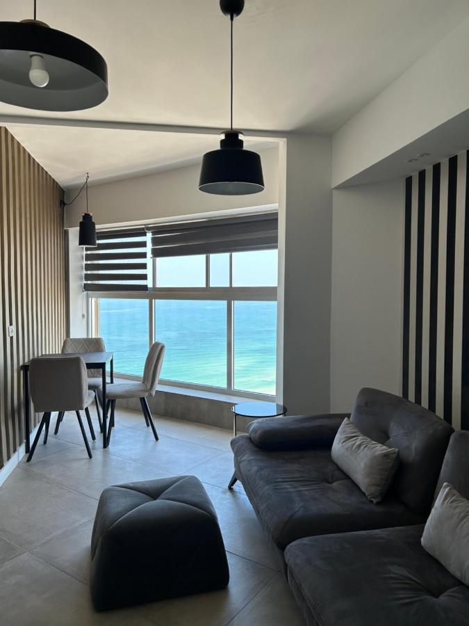 Beachfront Apartment Bat Yam Eksteriør bilde